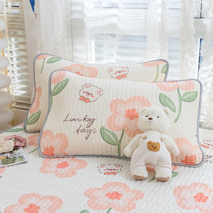 91家纺网 家纺一手货源 找家纺 默忆 2025新款凉感丝印花乳胶凉席 花田雨梦