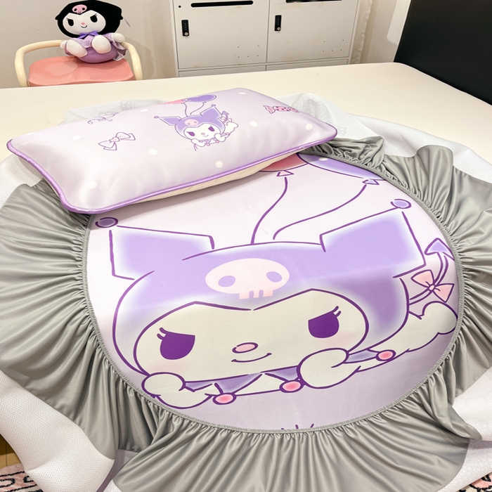 91家纺网 家纺一手货源 找家纺 暮思家居 2025新款正版授权A类大版数码印花三丽鸥可机洗1200D冰丝凉席可组合针织棉夏被四件套床笠款 床笠款-梦想库洛米