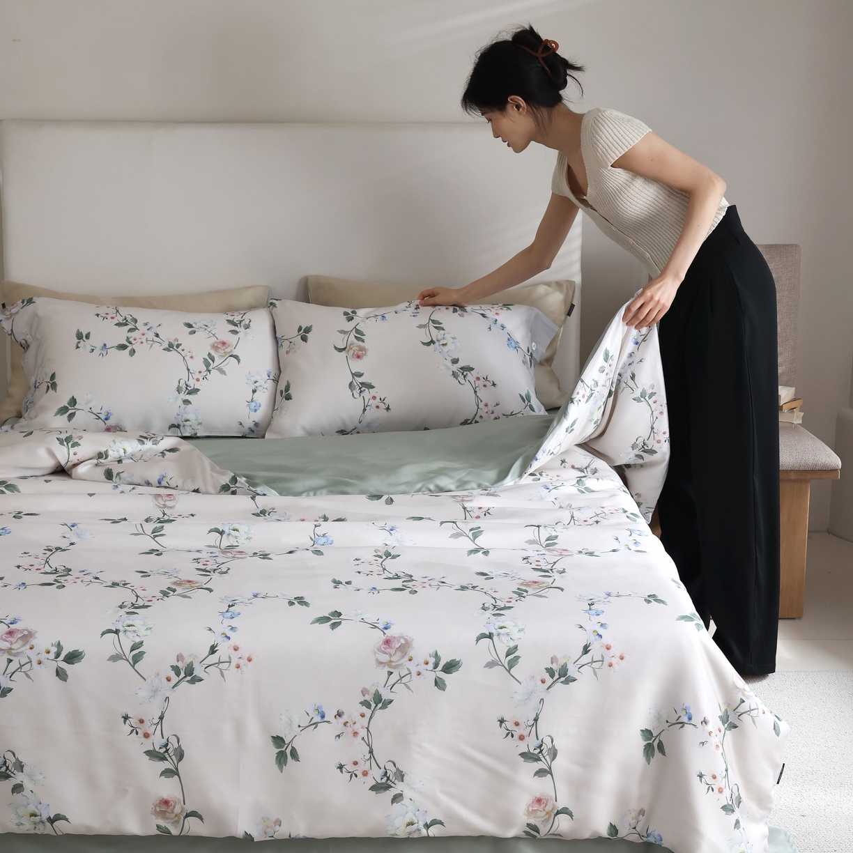 91家纺网 家纺一手货源 找家纺 玉宇阁 2025新款60S兰精天丝印花四件套 春棠