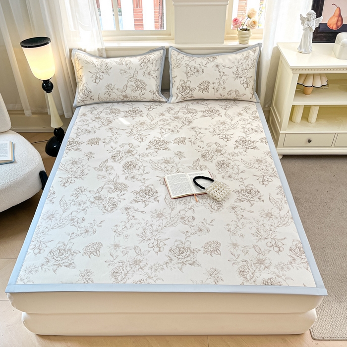 91家纺网 家纺一手货源 找家纺 绒艺席业 2025新款600D冰丝印花数码印花冰藤席赫本风系列 春风吹