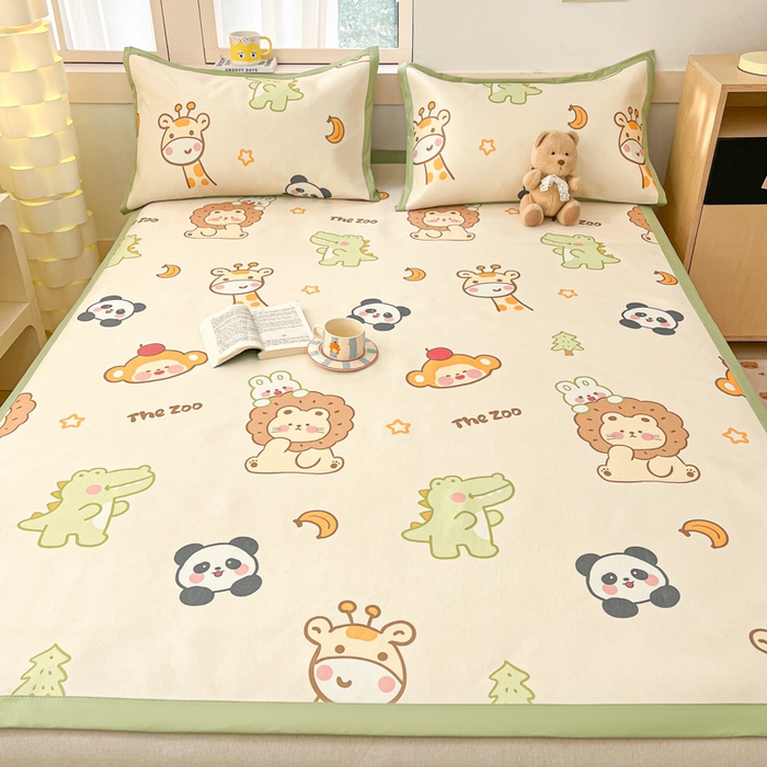 91家纺网 家纺一手货源 找家纺 绒艺席业 2025新款600D冰丝印花数码印花冰藤席卡通小清新系列 动物派对