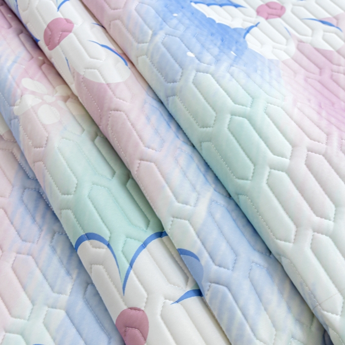 91家纺网 家纺一手货源 找家纺 默忆 2025新款凉感丝印花乳胶凉席 七彩世界