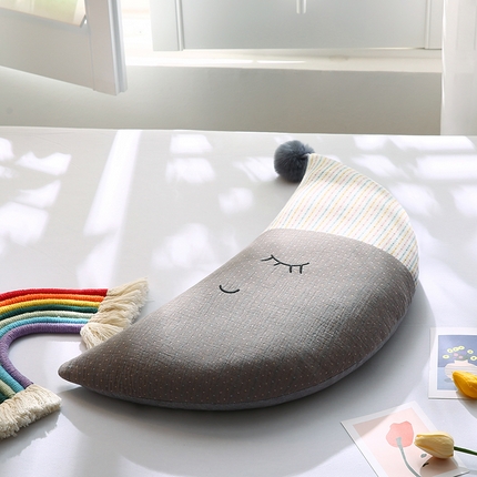 91家纺网 家纺一手货源 找家纺 2025月亮全棉双层纱儿童荞麦枕头学生成人护颈枕芯 月亮-灰色