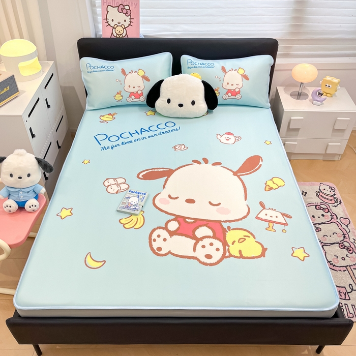 91家纺网 家纺一手货源 找家纺 暮思家居 2025新款正版授权A类大版数码印花三丽鸥可机洗1200D冰丝凉席可组合针织棉夏被四件套床笠款 床笠款-呆萌帕恰狗