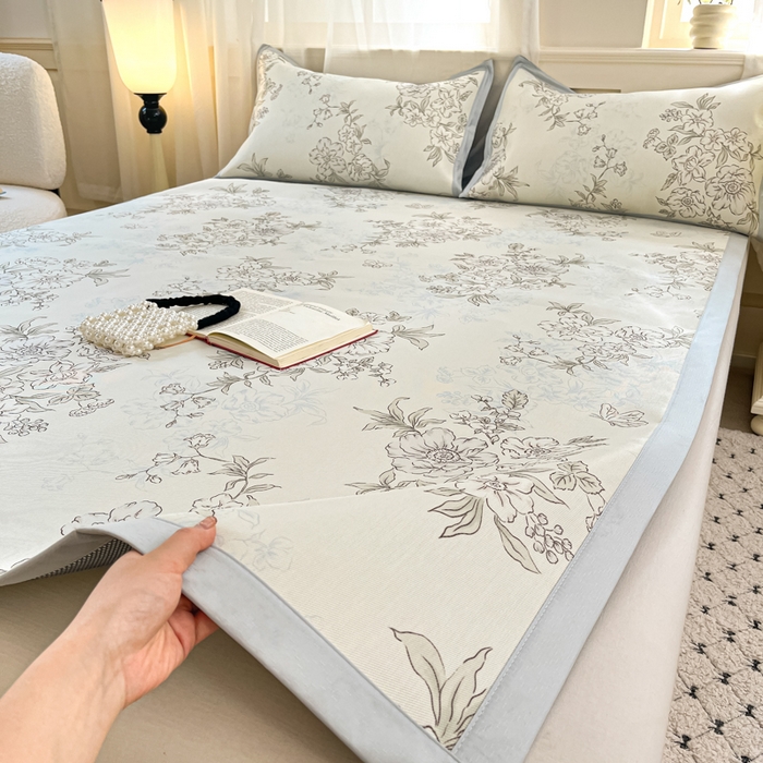 91家纺网 家纺一手货源 找家纺 绒艺席业 2025新款600D冰丝印花数码印花冰藤席赫本风系列 一杯清茶