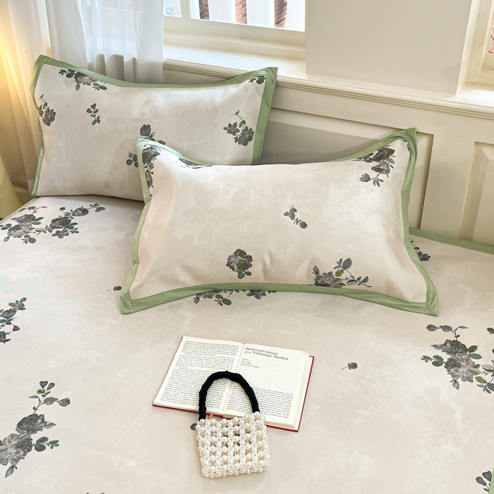 91家纺网 家纺一手货源 找家纺 绒艺席业 2025新款600D冰丝印花数码印花冰藤席赫本风系列 苑叶