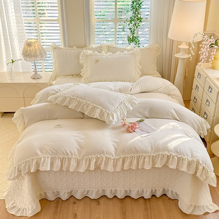 91家纺网 家纺一手货源 找家纺 （总）花香四季家纺 2025新款泡芙小姐双层纱华夫格柔棉夹棉绗缝床盖单件三件四件套