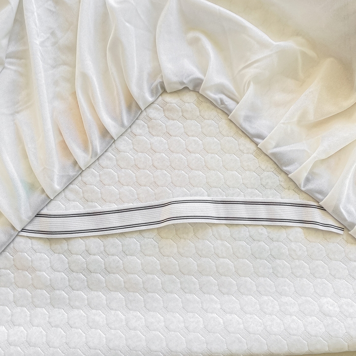 91家纺网 家纺一手货源 找家纺 康纳利2025新款A类冰豆豆床裙款凉席夏被四件套凉感丝空调被送买家秀 春之韵