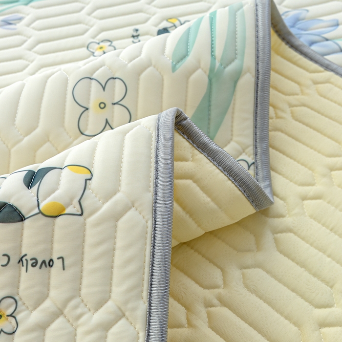 91家纺网 家纺一手货源 找家纺 默忆 2025新款凉感丝印花乳胶凉席 花开曼舞