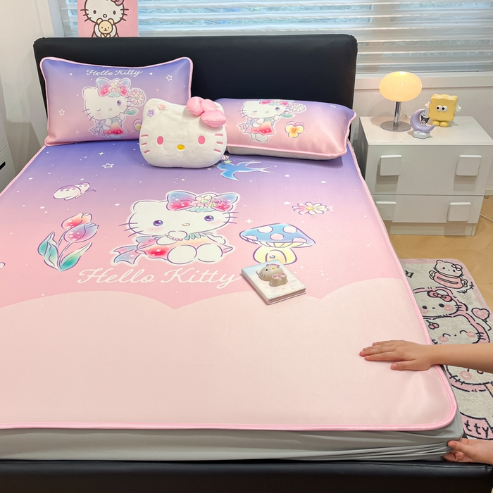 91家纺网 家纺一手货源 找家纺 暮思家居 2025新款正版授权A类大版数码印花三丽鸥可机洗1200D冰丝凉席可组合针织棉夏被四件套床笠款 床笠款-梦幻KT