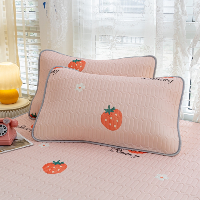 91家纺网 家纺一手货源 找家纺 默忆 2025新款凉感丝印花乳胶凉席 盛夏草莓