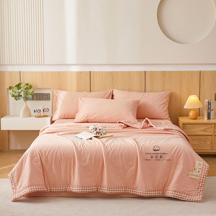 91家纺网 家纺一手货源 找家纺 2025新款无印风纯色100%新疆棉夏被夏凉被空调被棉花夏被棉花被子被芯爆款可机洗（包检测） 新疆棉-粉色