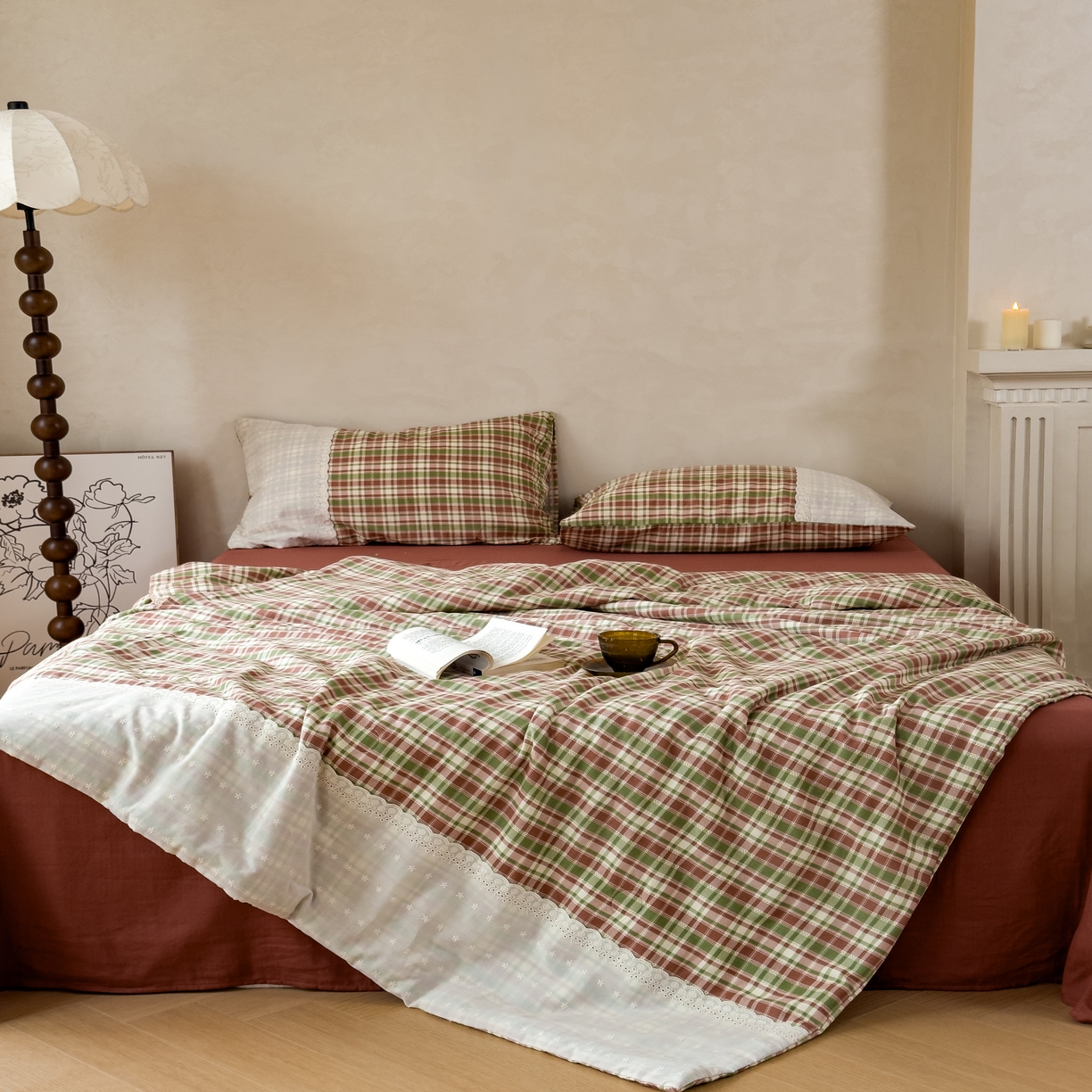 91家纺网 家纺一手货源 找家纺 塔塔 2025新款全棉双层纱法式镂空立体大花边夏被系列 洛可可恋