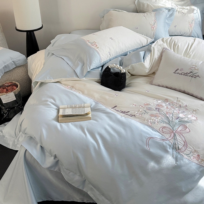 91家纺网 家纺一手货源 找家纺 优悦生活馆 2025新款全棉新疆长绒棉四件套-鸢尾花畔 控价 鸢尾花畔-浅云蓝