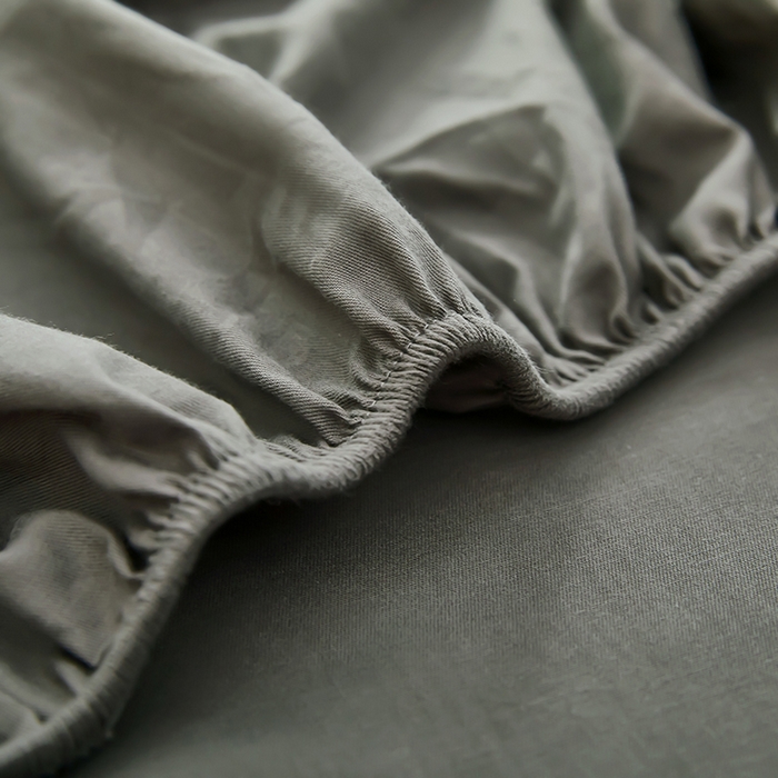 91家纺网 家纺一手货源 找家纺 艾橙家纺 2025新款正宗133x72喷气织造全棉纯棉纯色床笠三件套 绅士灰