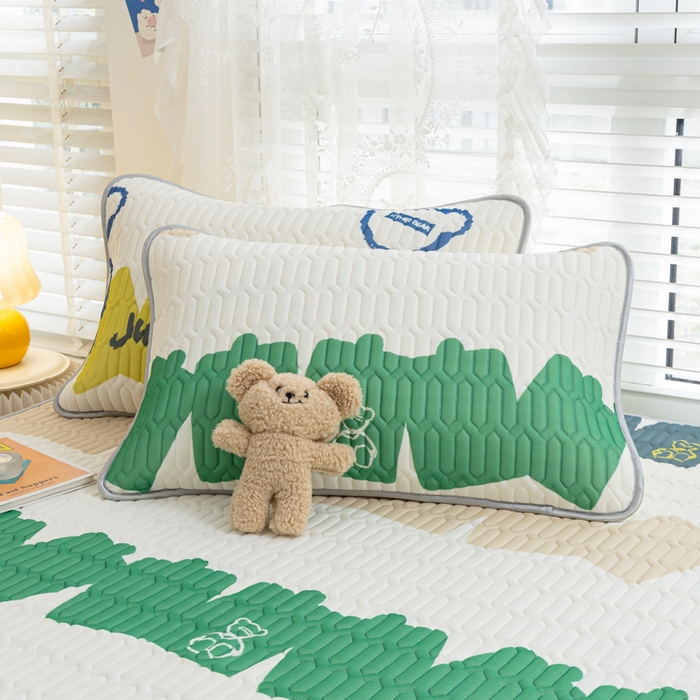 91家纺网 家纺一手货源 找家纺 默忆 2025新款凉感丝印花乳胶凉席 酷酷熊