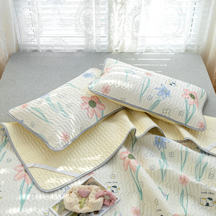 91家纺网 家纺一手货源 找家纺 默忆 2025新款凉感丝印花乳胶凉席 花开曼舞