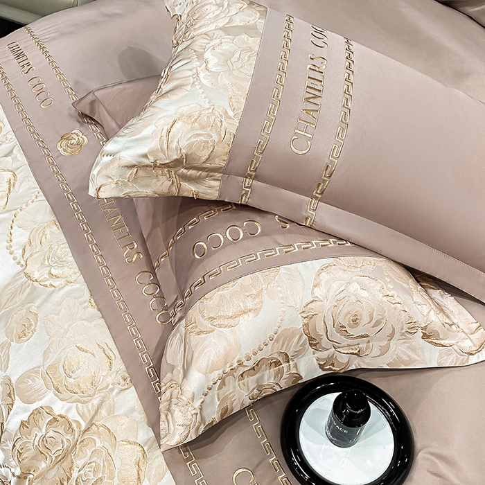 91家纺网 家纺一手货源 找家纺 富宁2025新款浮雕金丝提花刺绣四件套-恋花 麦穗咖