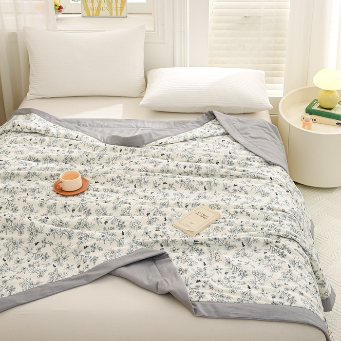 91家纺网 家纺一手货源 找家纺 锦鹭被业 2025新款A类里外全棉印花夏被 花园小兔