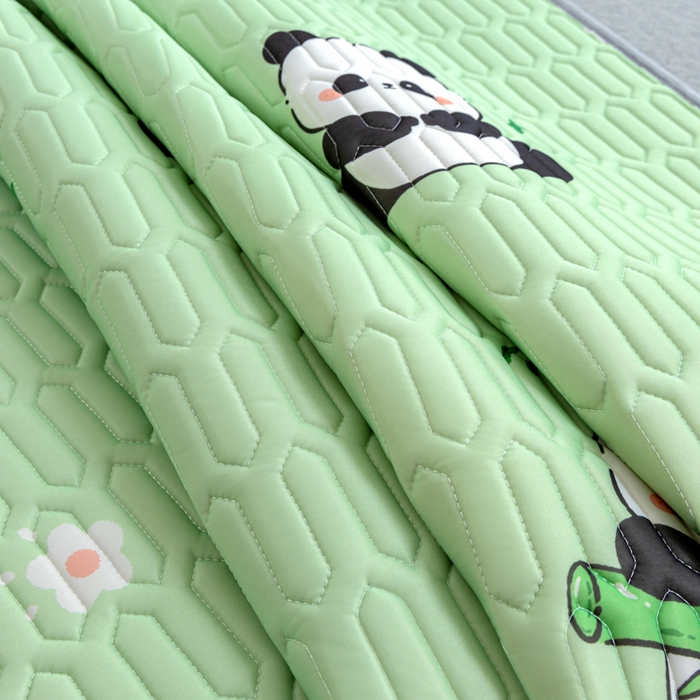 91家纺网 家纺一手货源 找家纺 默忆 2025新款凉感丝印花乳胶凉席 开心熊猫