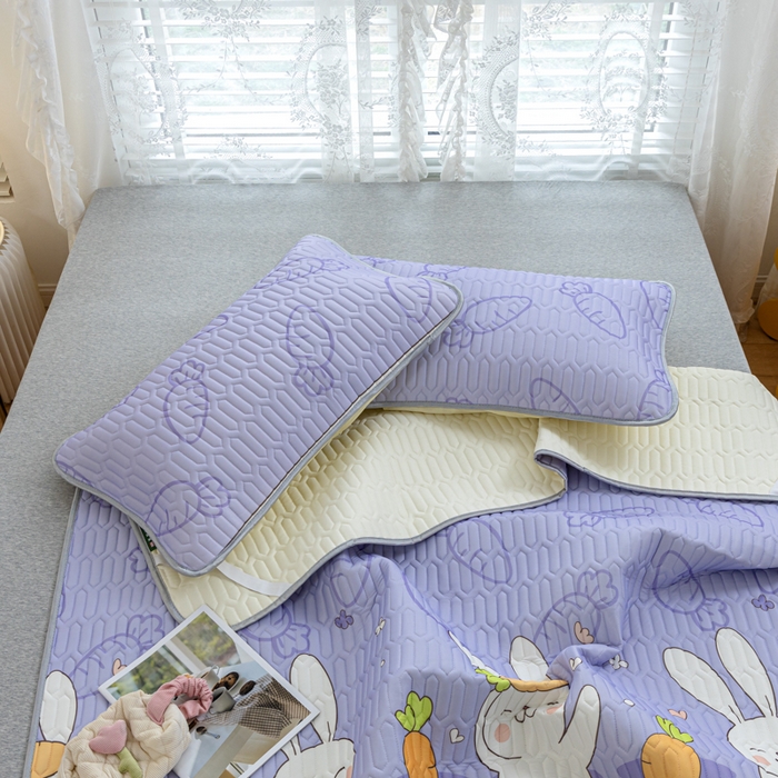 91家纺网 家纺一手货源 找家纺 默忆 2025新款凉感丝印花乳胶凉席 开心派对