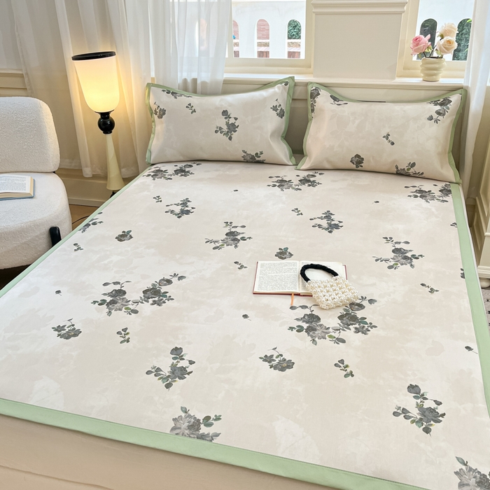 91家纺网 家纺一手货源 找家纺 绒艺席业 2025新款600D冰丝印花数码印花冰藤席赫本风系列 苑叶