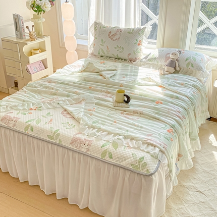 91家纺网 家纺一手货源 找家纺 （总）康纳利2025新款A类冰豆豆床裙款凉席夏被四件套凉感丝空调被送买家秀