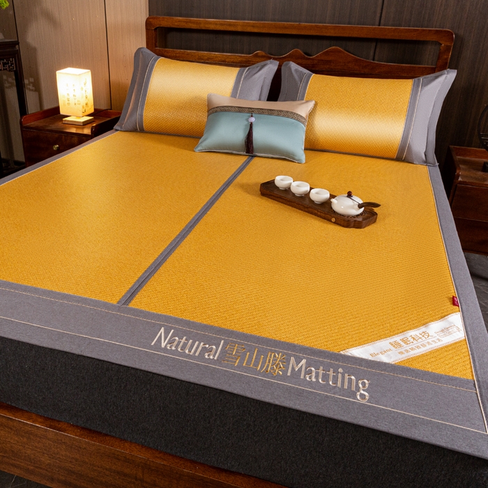 91家纺网 家纺一手货源 找家纺 卡罗兰 2025新款藤席凉席三件套床单床笠黄金藤系列 黄金藤小麦黄-床席