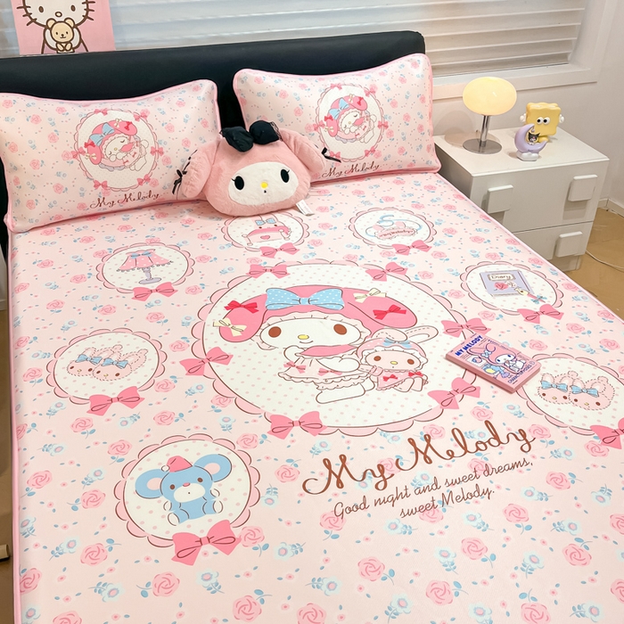 91家纺网 家纺一手货源 找家纺 暮思家居 2025新款正版授权A类大版数码印花三丽鸥可机洗1200D冰丝凉席可组合针织棉夏被四件套床笠款 床笠款-花园美乐蒂