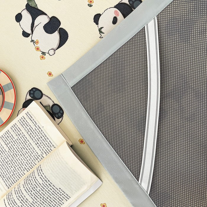 91家纺网 家纺一手货源 找家纺 绒艺席业 2025新款600D冰丝印花数码印花冰藤席卡通小清新系列 小熊猫