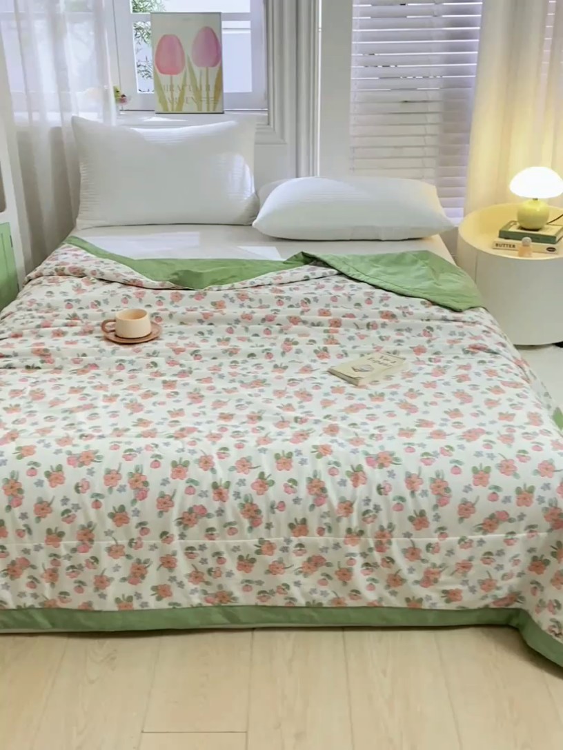 91家纺网 家纺一手货源 找家纺 锦鹭被业 2025新款A类里外全棉印花夏被 春的味道