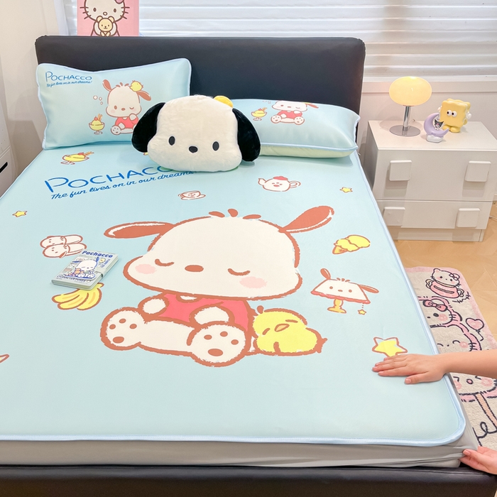 91家纺网 家纺一手货源 找家纺 暮思家居 2025新款正版授权A类大版数码印花三丽鸥可机洗1200D冰丝凉席可组合针织棉夏被四件套床笠款 床笠款-呆萌帕恰狗