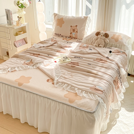 91家纺网 家纺一手货源 找家纺 （总）康纳利2025新款A类冰豆豆床裙款凉席夏被四件套凉感丝空调被送买家秀