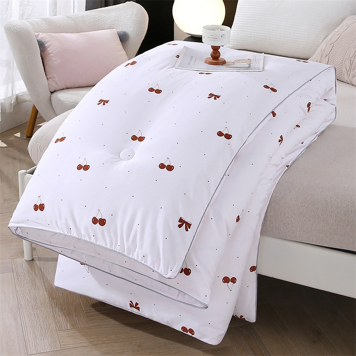 91家纺网 家纺一手货源 找家纺 芭芭棉家纺 2025新款全棉被 樱桃