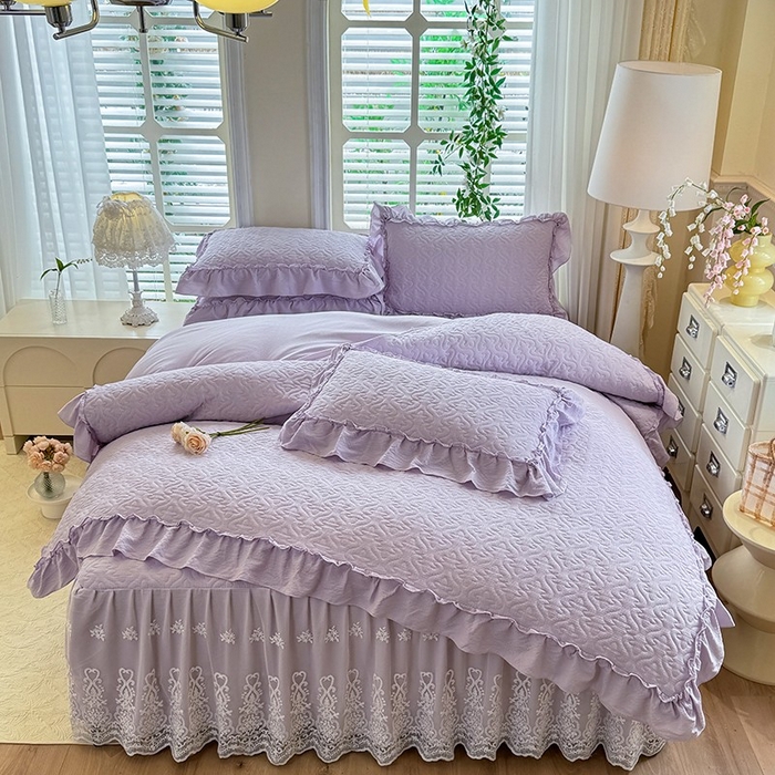 91家纺网 家纺一手货源 找家纺 花香四季家纺 2025新款夹棉绗缝床裙单件三件套法式四件套套件蕾丝公主风 紫色