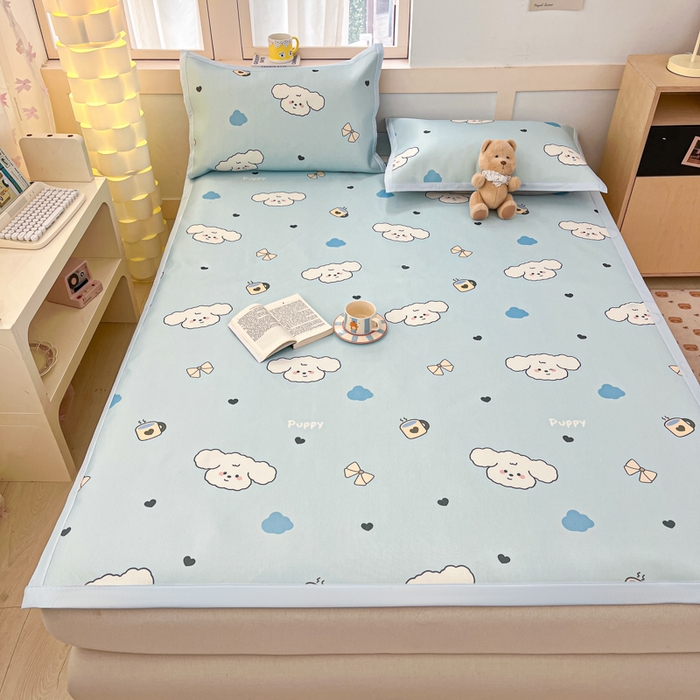 91家纺网 家纺一手货源 找家纺 绒艺席业 2025新款600D冰丝印花数码印花冰藤席卡通小清新系列 云朵狗