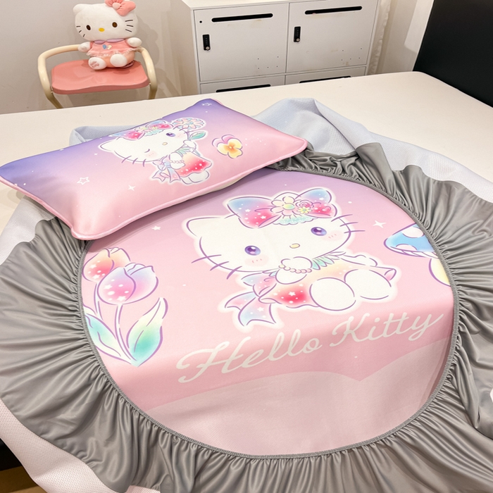 91家纺网 家纺一手货源 找家纺 暮思家居 2025新款正版授权A类大版数码印花三丽鸥可机洗1200D冰丝凉席可组合针织棉夏被四件套床笠款 床笠款-梦幻KT