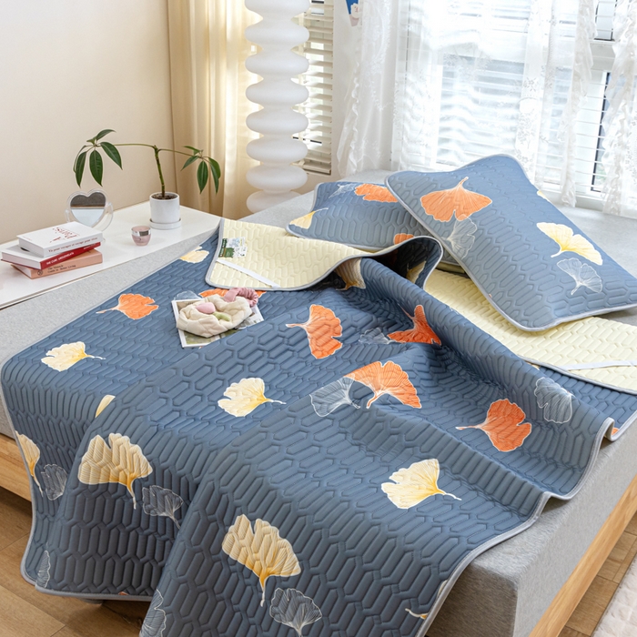 91家纺网 家纺一手货源 找家纺 默忆 2025新款凉感丝印花乳胶凉席 秋风落叶