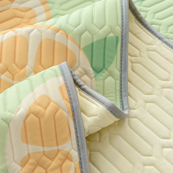 91家纺网 家纺一手货源 找家纺 默忆 2025新款凉感丝印花乳胶凉席 清凉夏日