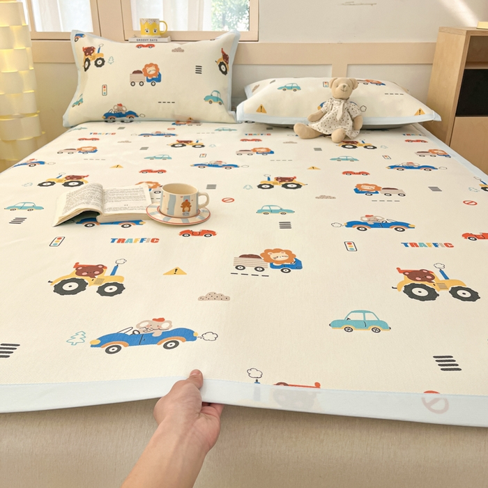 91家纺网 家纺一手货源 找家纺 绒艺席业 2025新款600D冰丝印花数码印花冰藤席卡通小清新系列 快乐总动员