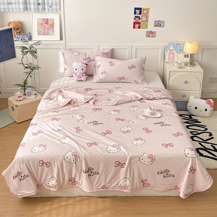 91家纺网 家纺一手货源 找家纺 （总）桃子家居 2025新款A类三丽鸥正版授权高品质牛奶丝软糯针织棉大豆夏被系列