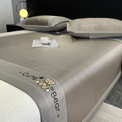 91家纺网 家纺一手货源 找家纺 （总）莱米家纺 2025新款加厚凉感绣花冰藤席