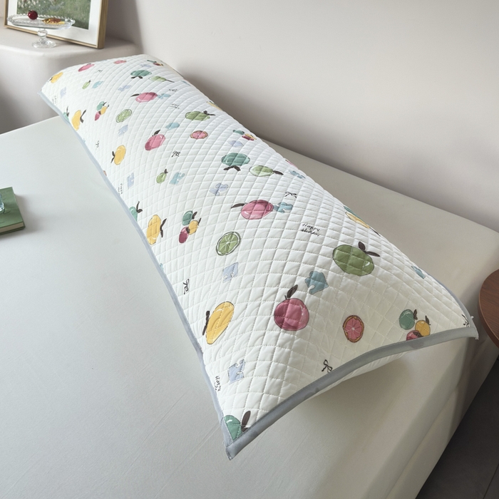 91家纺网 家纺一手货源 找家纺 爱港家纺 2025新款凉感丝双人长枕巾 夏季情侣枕头巾 绑带长枕巾 水果汇 150*48