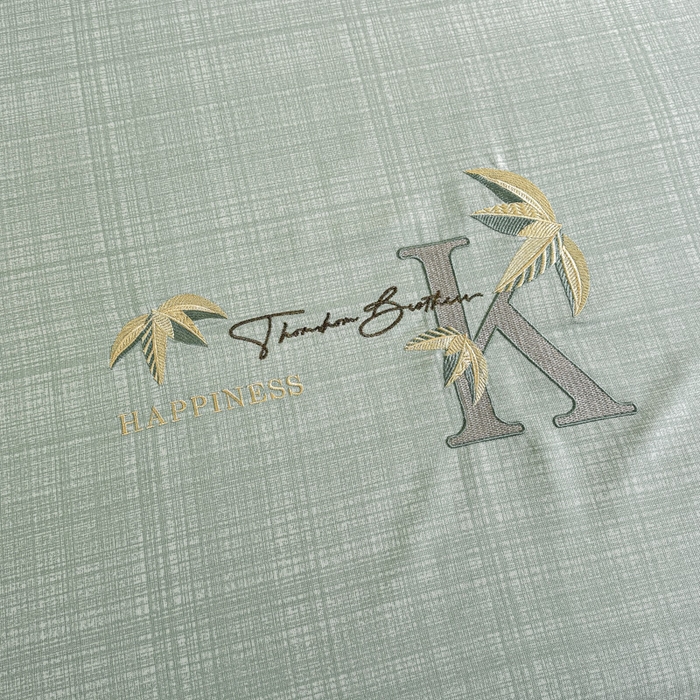 91家纺网 家纺一手货源 找家纺 布柔 2025新款100%全棉纯棉老粗布绣花印花凉席单品床裙 米多绿