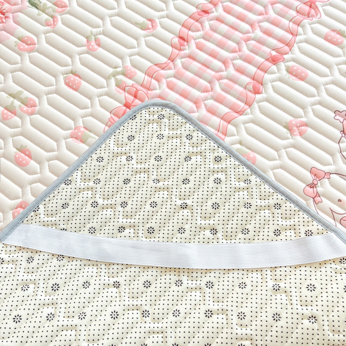 91家纺网 家纺一手货源 找家纺 柒月家居 2025新款小清新乳胶凉席 粉系花园