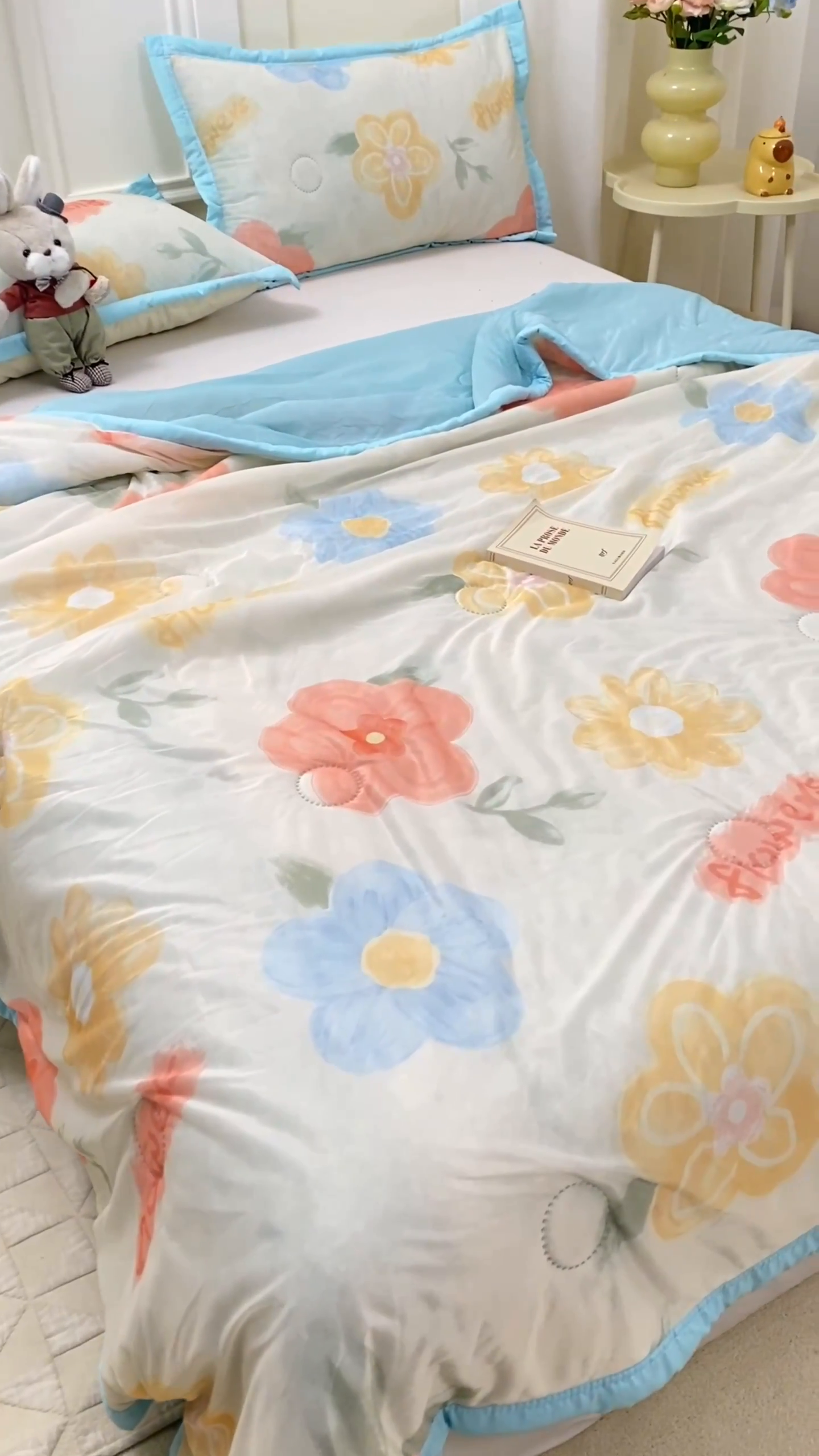 91家纺网 家纺一手货源 找家纺 顺顺家纺 2025新款凉感丝印花夏被空调被 夏花灿烂