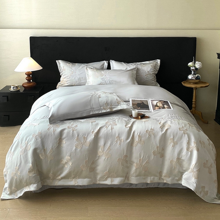 91家纺网 家纺一手货源 找家纺 优悦生活馆 2025新款冰丝浮雕绣花四件套 暮光之城-灰绿