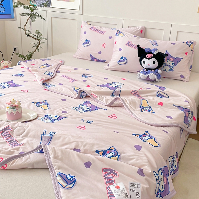 91家纺网 家纺一手货源 找家纺 金爱家2025新款A类三丽鸥正版授权高品质牛奶丝软糯针织棉大豆夏被系列详情 针织棉三丽鸥-甜心库洛米