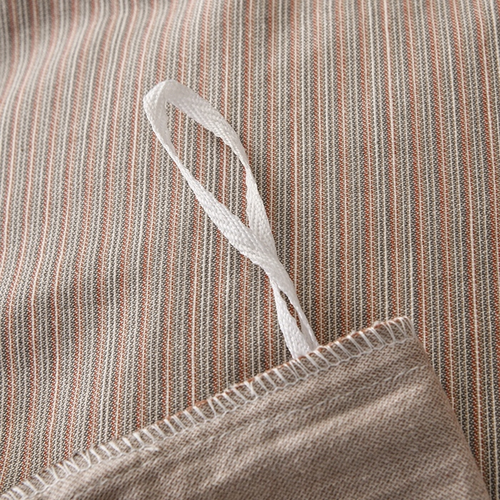 91家纺网 家纺一手货源 找家纺 金艾草2025年新款60S纯棉色织水洗大提花四件套 时光条-拿铁