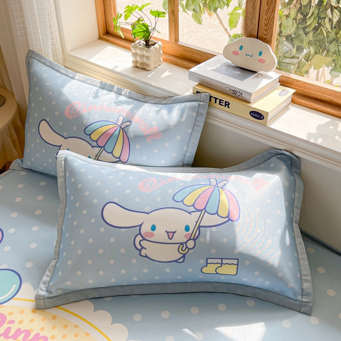 91家纺网 家纺一手货源 找家纺 博雅 2025新款 三丽鸥凉感丝夏被冰丝凉席组合四件套 欢乐玉桂狗